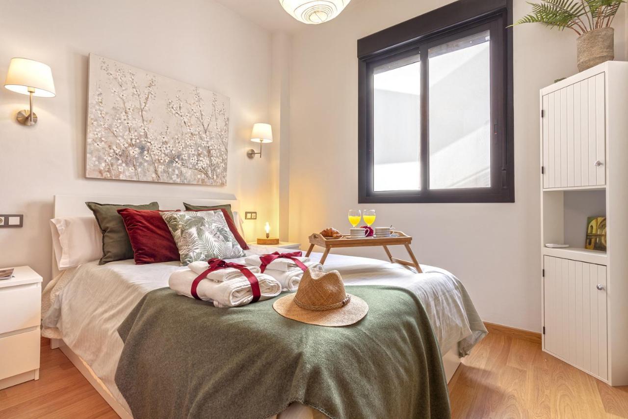 -Malagasunapts-Romantic Private Terrace&Shared Pool Exterior foto