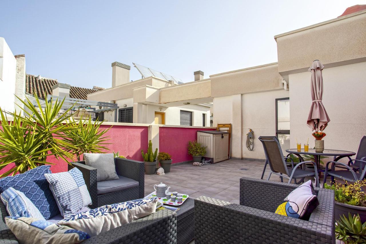 -Malagasunapts-Romantic Private Terrace&Shared Pool Exterior foto